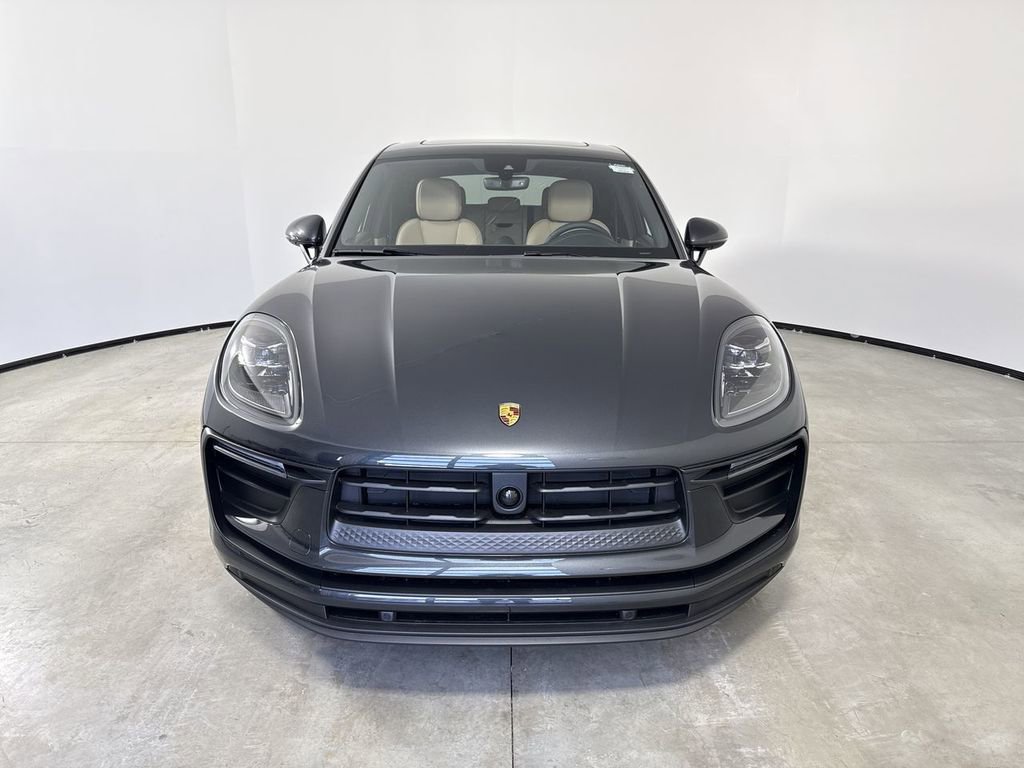 New 2026 Porsche Macan AWD/4WD image 10