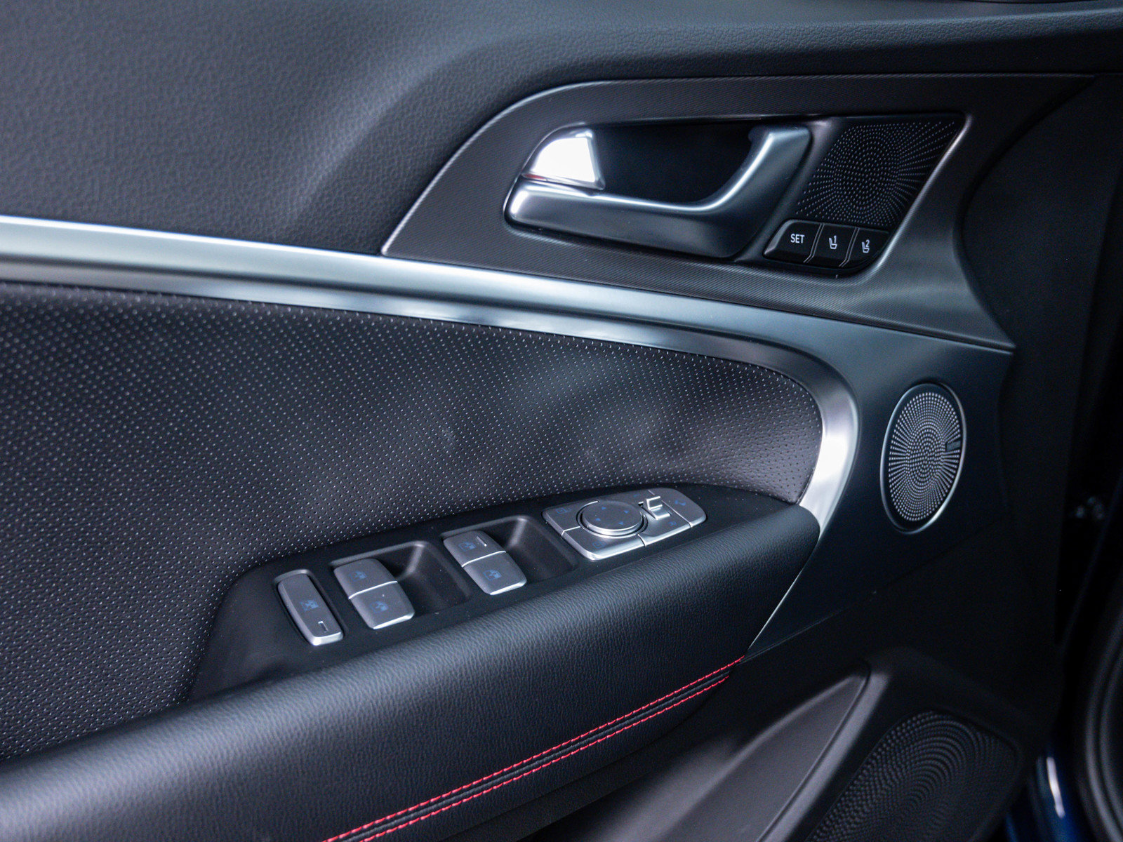 New 2026 Genesis G70 3.3T Sport Prestige AWD/4WD image 15