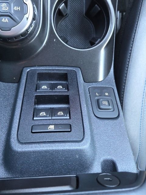 Used 2022 Ford Bronco Black Diamond w/ Sasquatch Package image 31