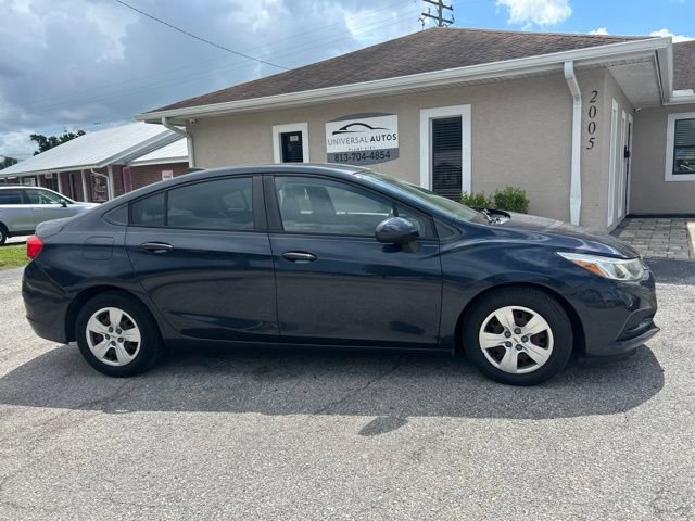 Used 2016 Chevrolet Cruze LS FWD image 4