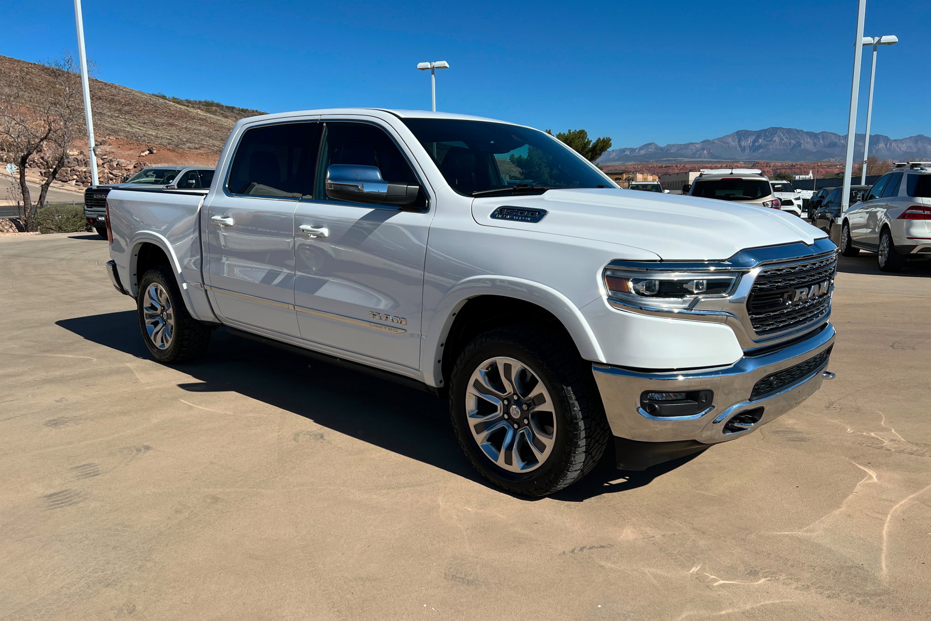 Used 2023 RAM 1500 Limited image 7