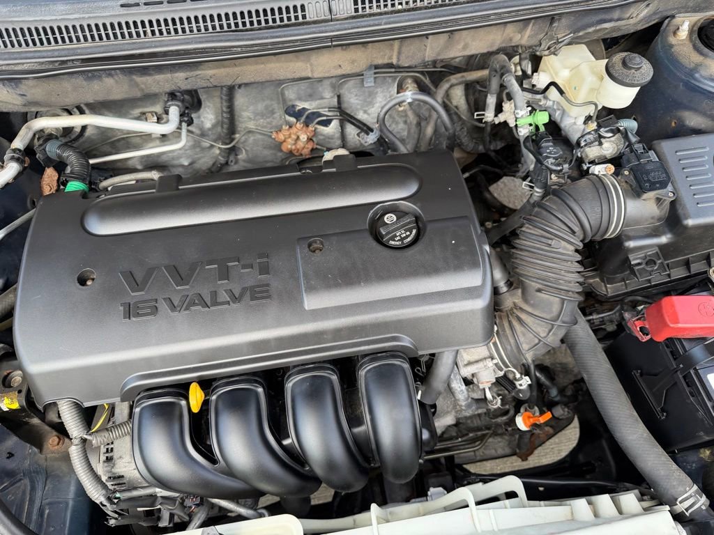 Used 2005 Toyota Corolla CE FWD image 24