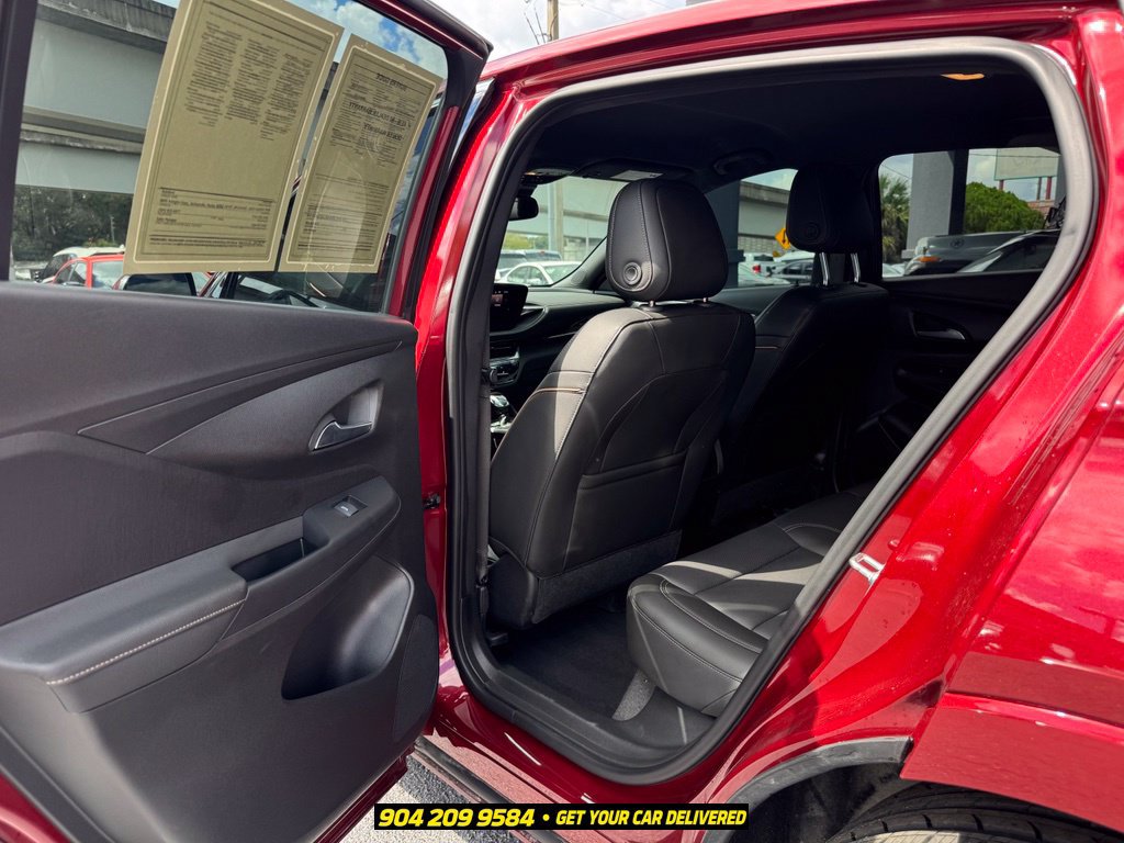 Used 2025 Buick Envista Sport Touring FWD image 27
