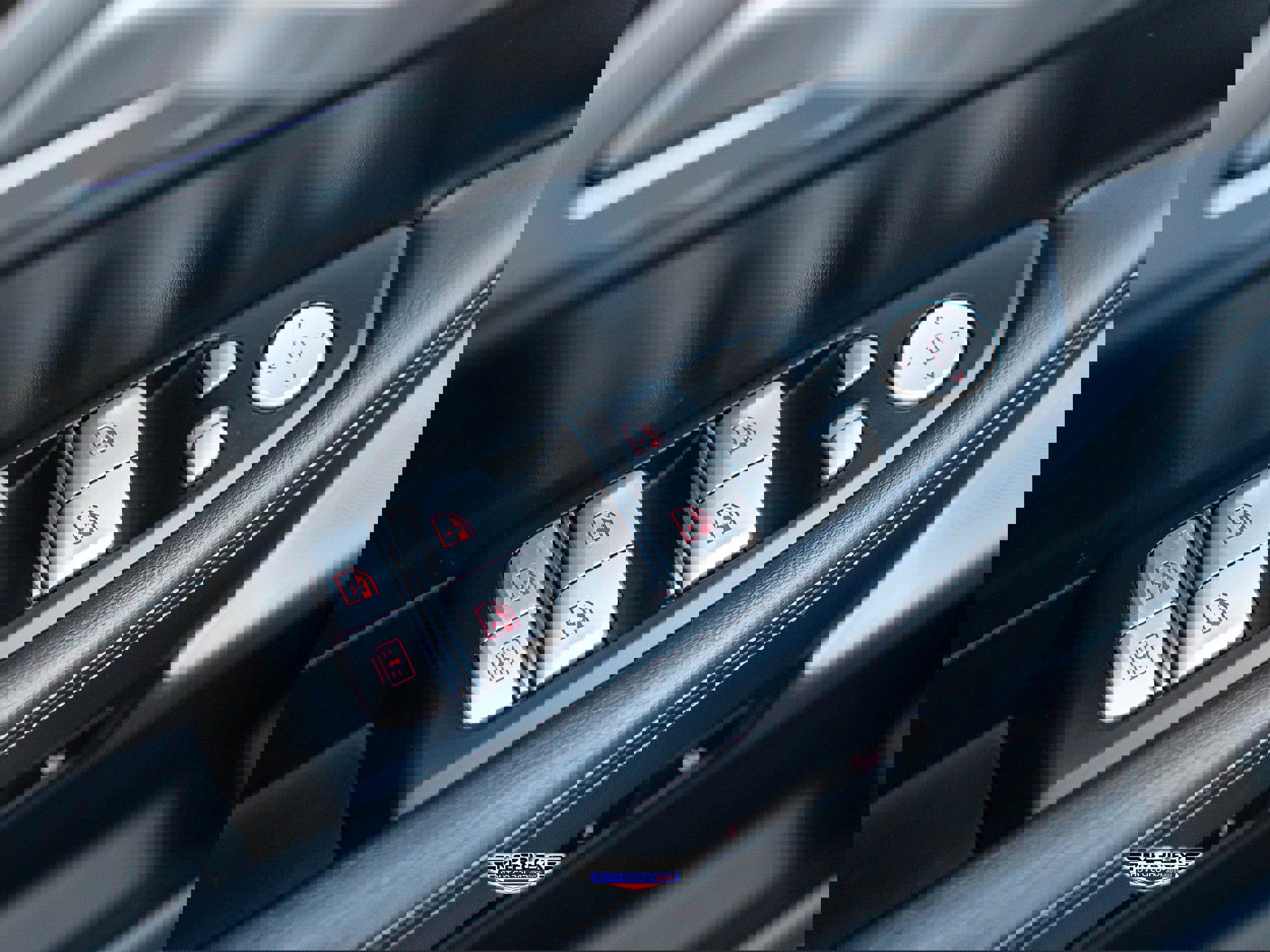 Used 2019 BMW 750i xDrive w/ Executive Package image 44