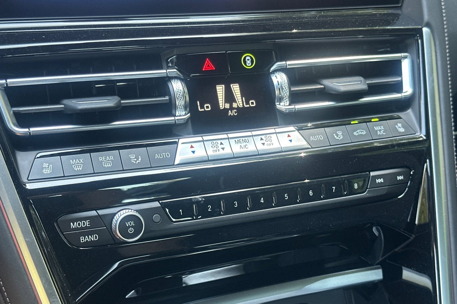 New 2026 BMW 840i Convertible image 16