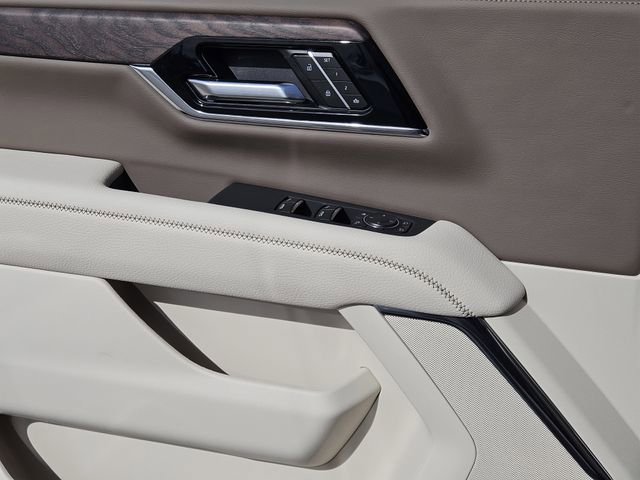 New 2026 GMC Yukon Denali w/ Denali Reserve Package image 17