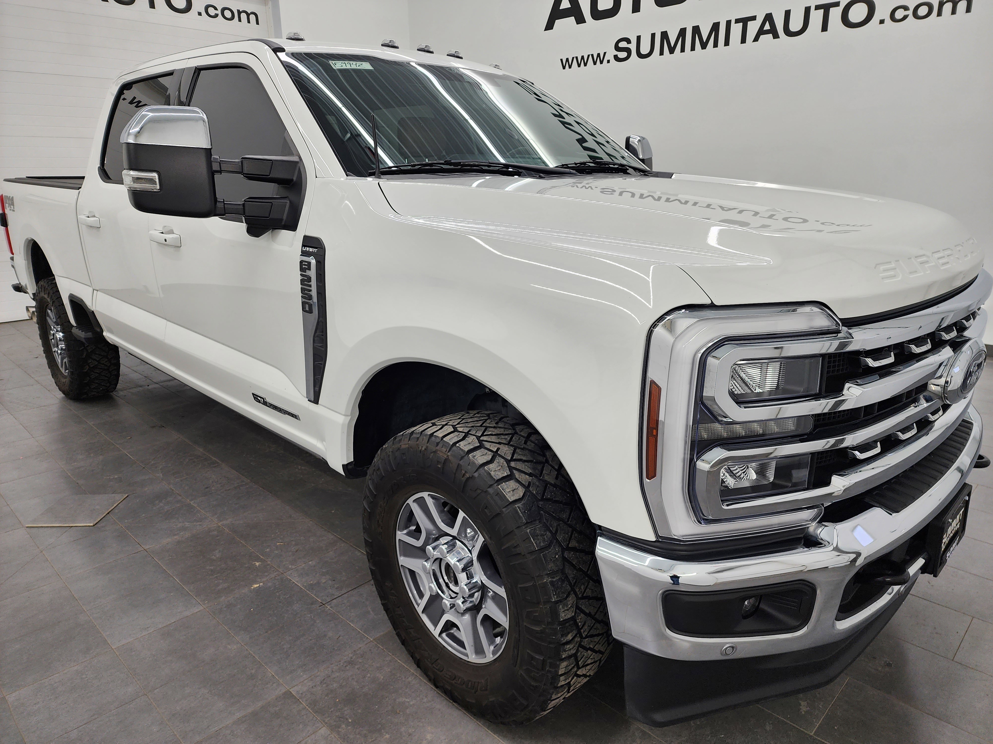 Used 2024 Ford F250 Lariat w/ Lariat Ultimate Package image 2