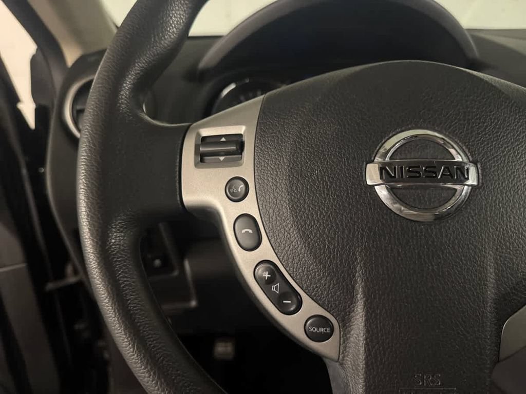 Used 2015 Nissan Rogue S w/ Convenience Package AWD/4WD image 30
