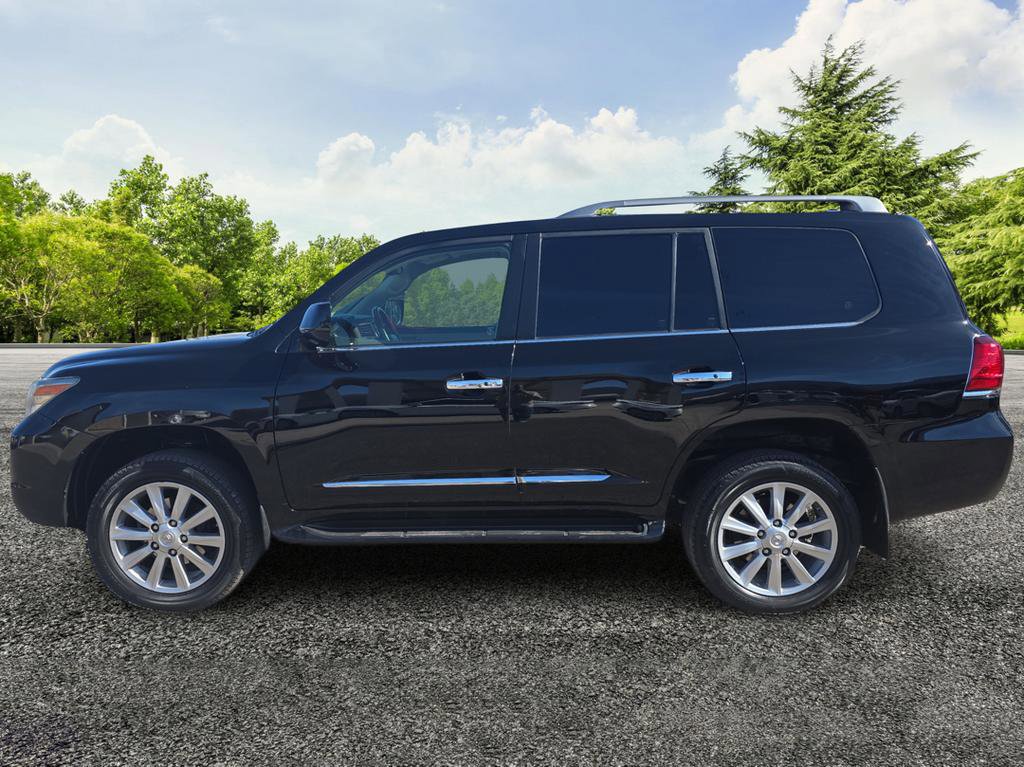 Used 2010 Lexus LX 570 4WD image 4