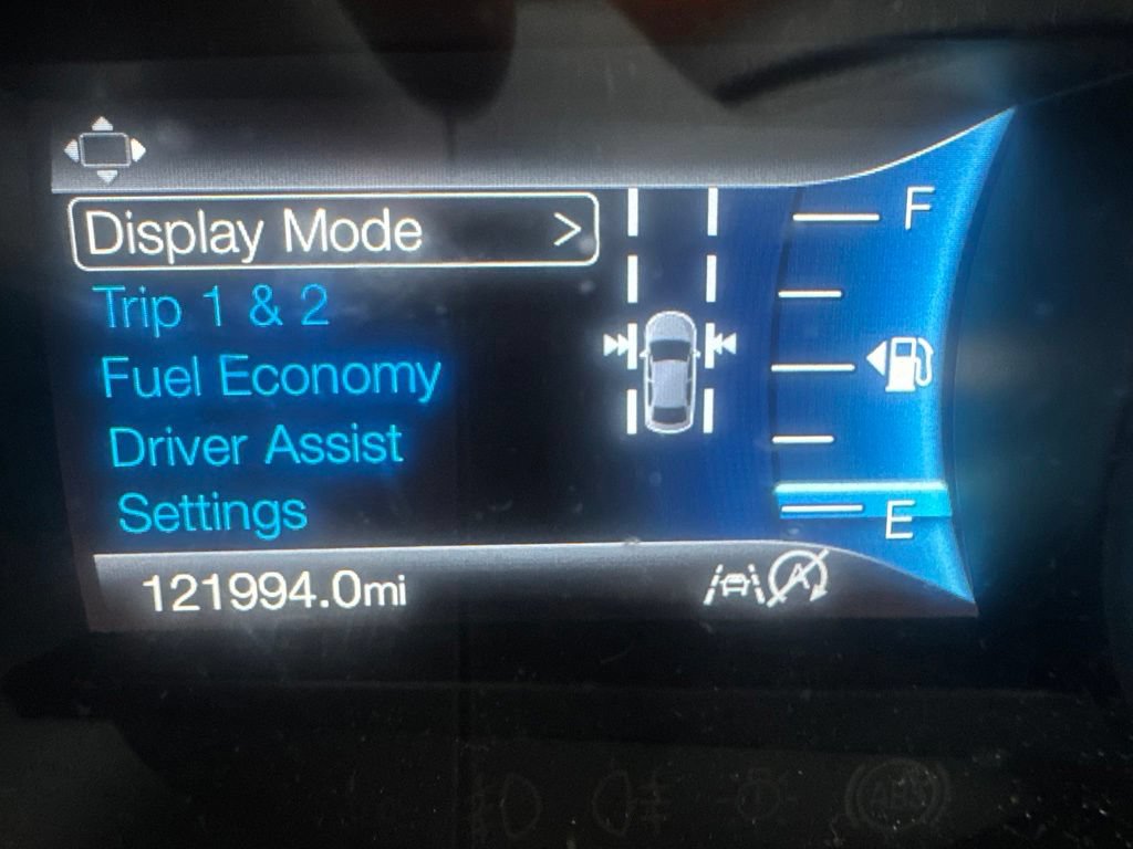 Used 2019 Ford Edge Titanium w/ Equipment Group 301A AWD/4WD image 11