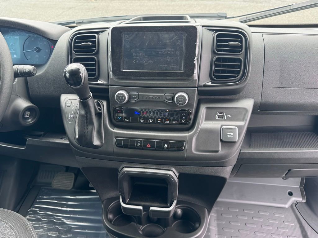 Used 2025 RAM ProMaster 3500 FWD image 17