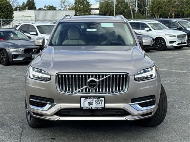 New 2024 Volvo XC90 T8 Ultimate w/ Protection Package Premier image 2