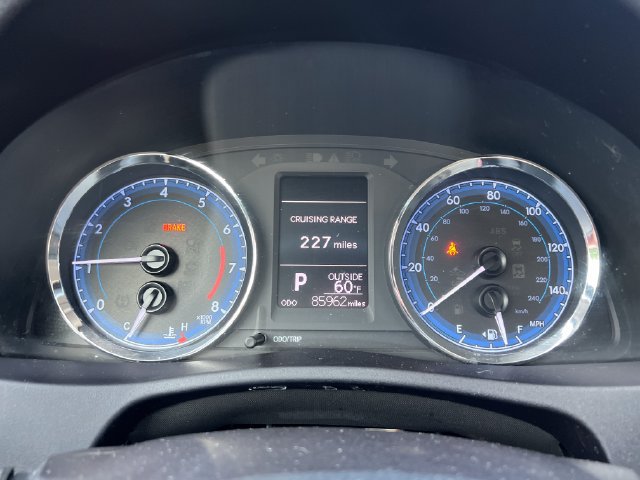 Used 2019 Toyota Corolla LE w/ LE Premium Package FWD image 20