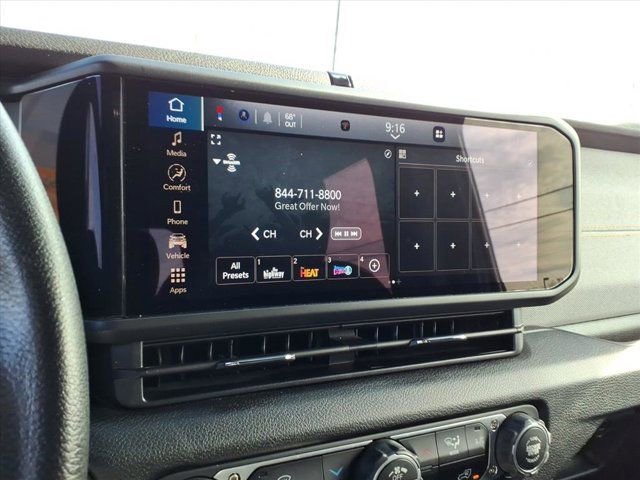 Used 2025 Jeep Wrangler Sport image 11