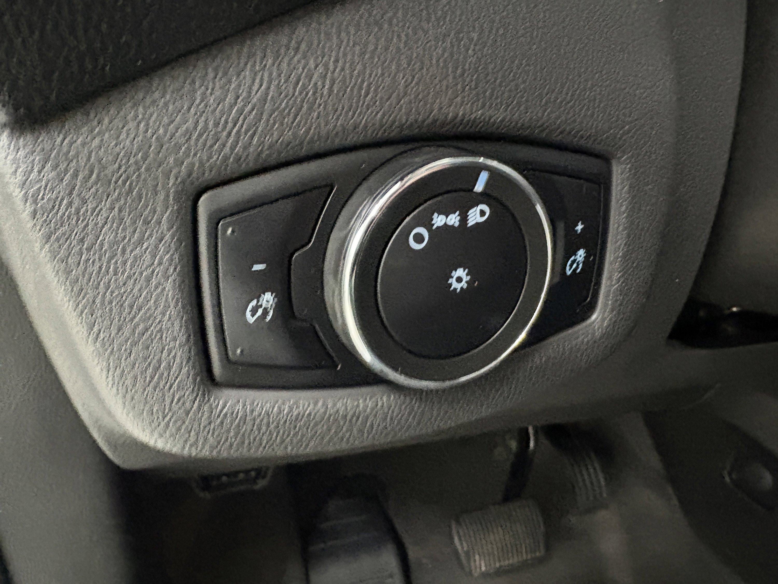 Used 2016 Ford Transit Connect XL image 18