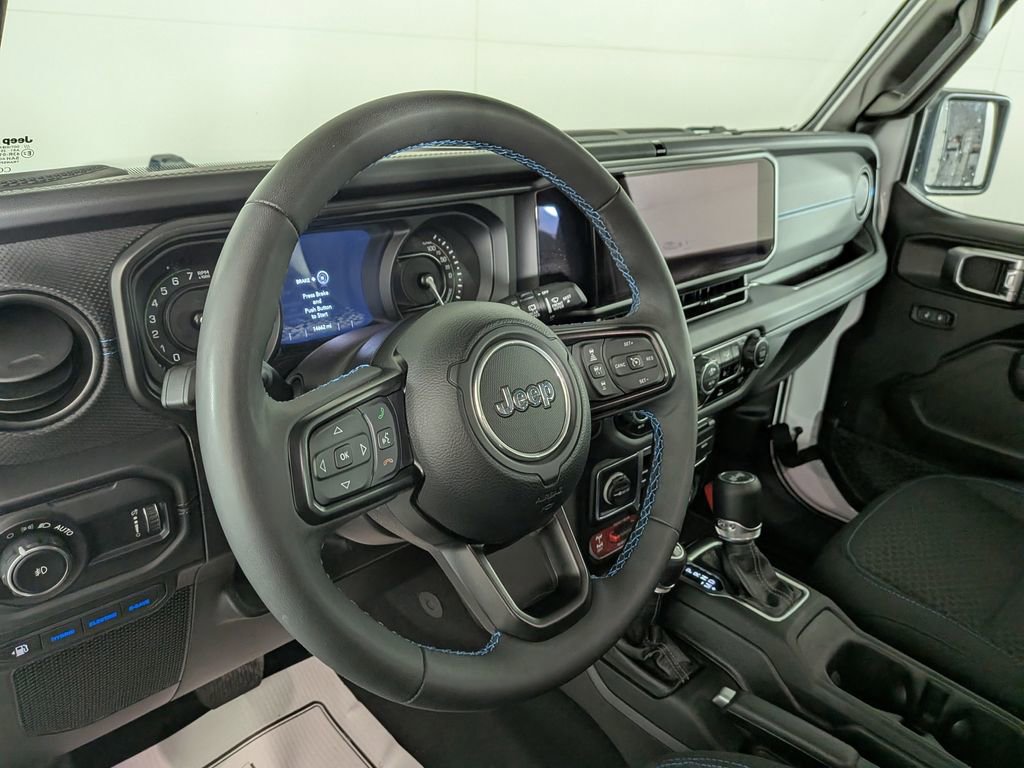 Certified 2025 Jeep Wrangler Unlimited Rubicon 4xe w/ Convenience Group image 20