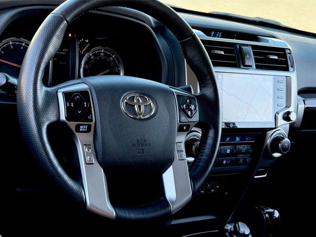 Used 2023 Toyota 4Runner Limited image 18