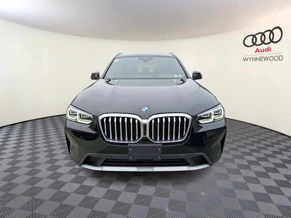 Used 2023 BMW X3 xDrive30i w/ Premium Package AWD/4WD image 2