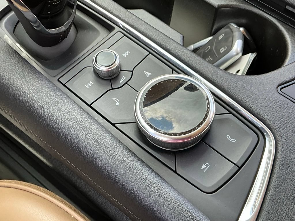 Used 2020 Cadillac XT6 Sport w/ Platinum Package AWD/4WD image 48