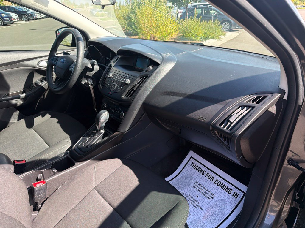 Used 2018 Ford Focus SE FWD image 13