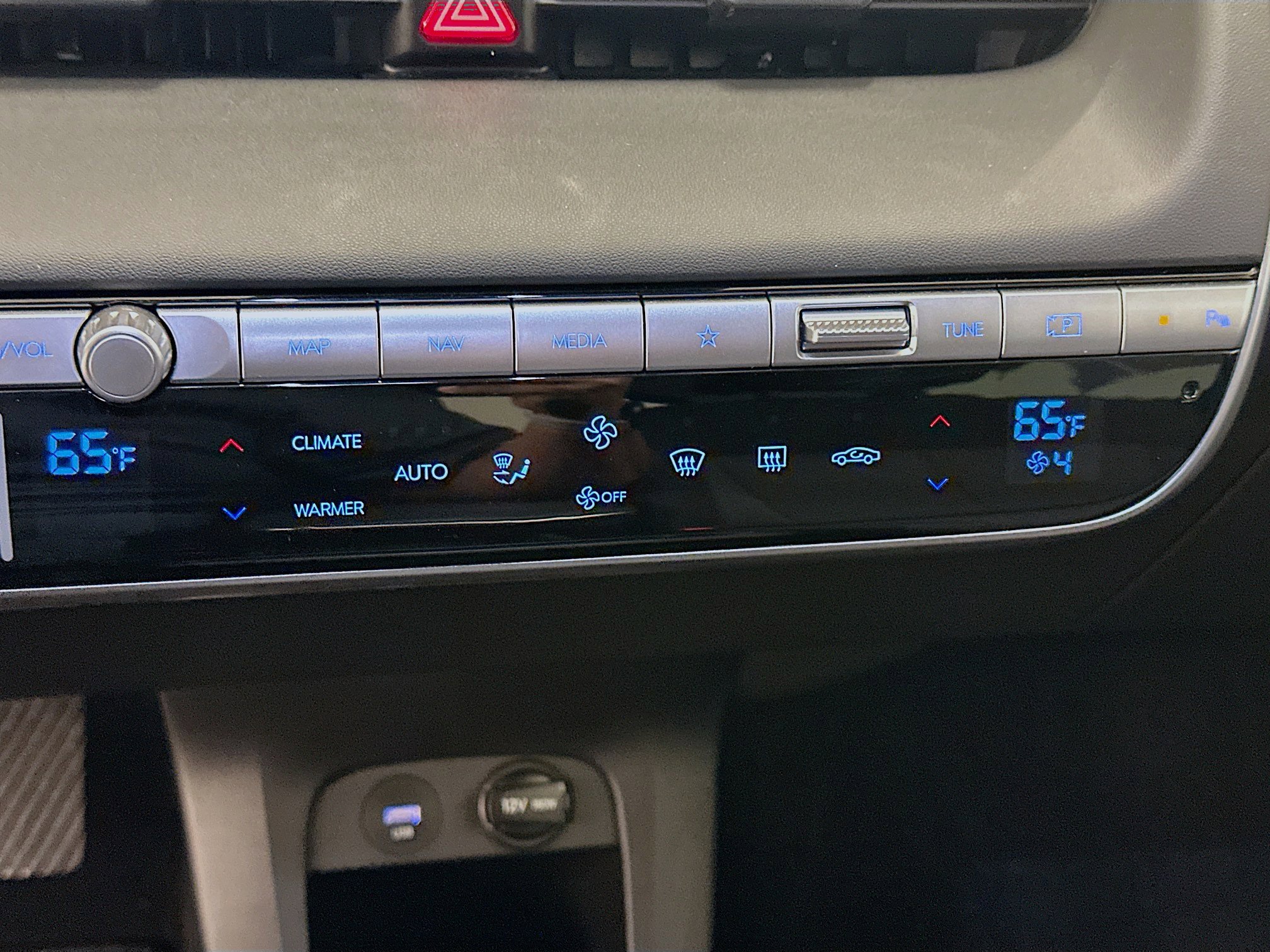 Used 2024 Hyundai Ioniq 5 SEL image 24