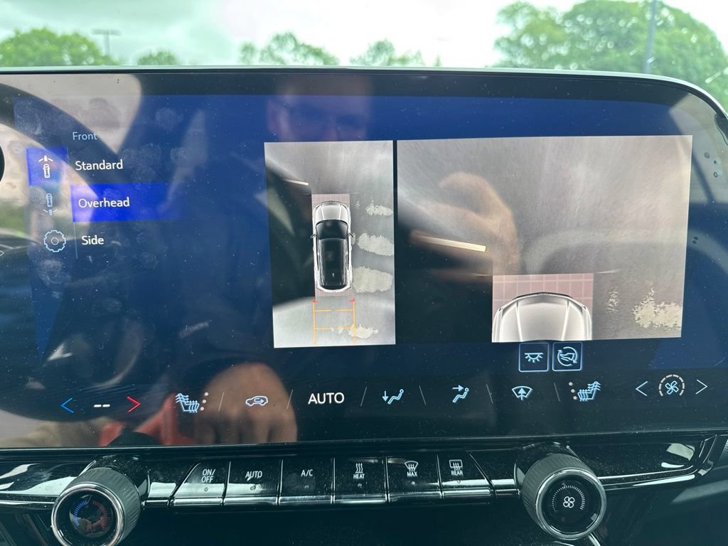 New 2025 Chevrolet Blazer EV LT AWD/4WD image 38