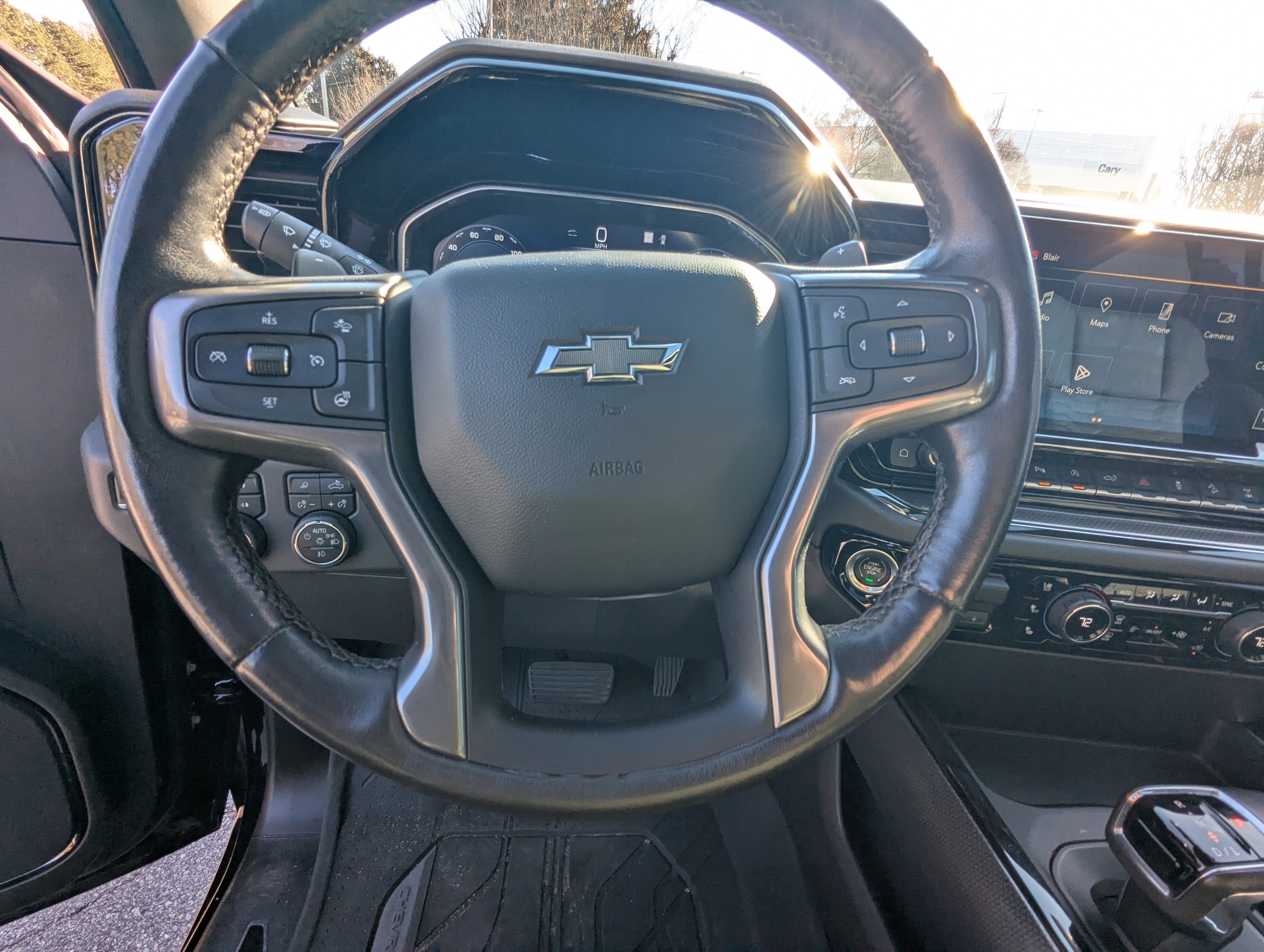 Used 2022 Chevrolet Silverado 1500 ZR2 w/ Technology Package image 20