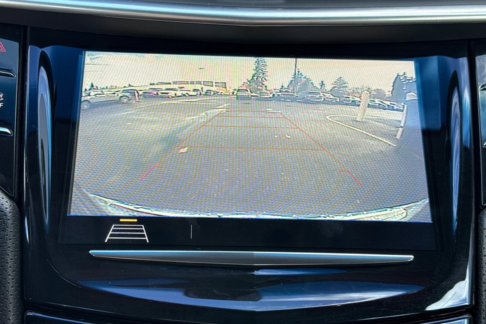 Used 2019 Cadillac XTS Luxury image 19