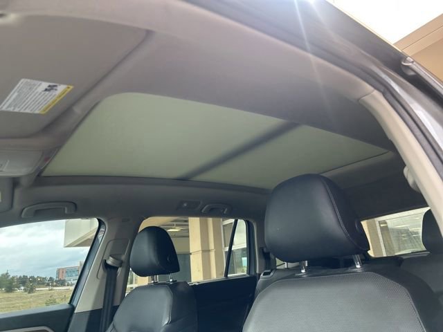 Used 2019 Volkswagen Atlas SEL Premium AWD/4WD image 5