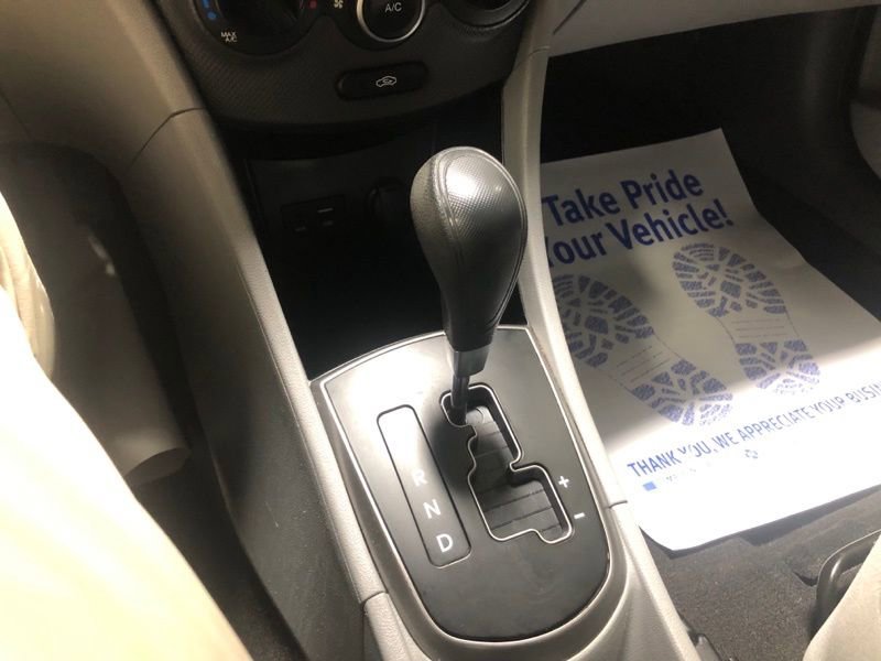 Used 2017 Hyundai Accent SE image 26