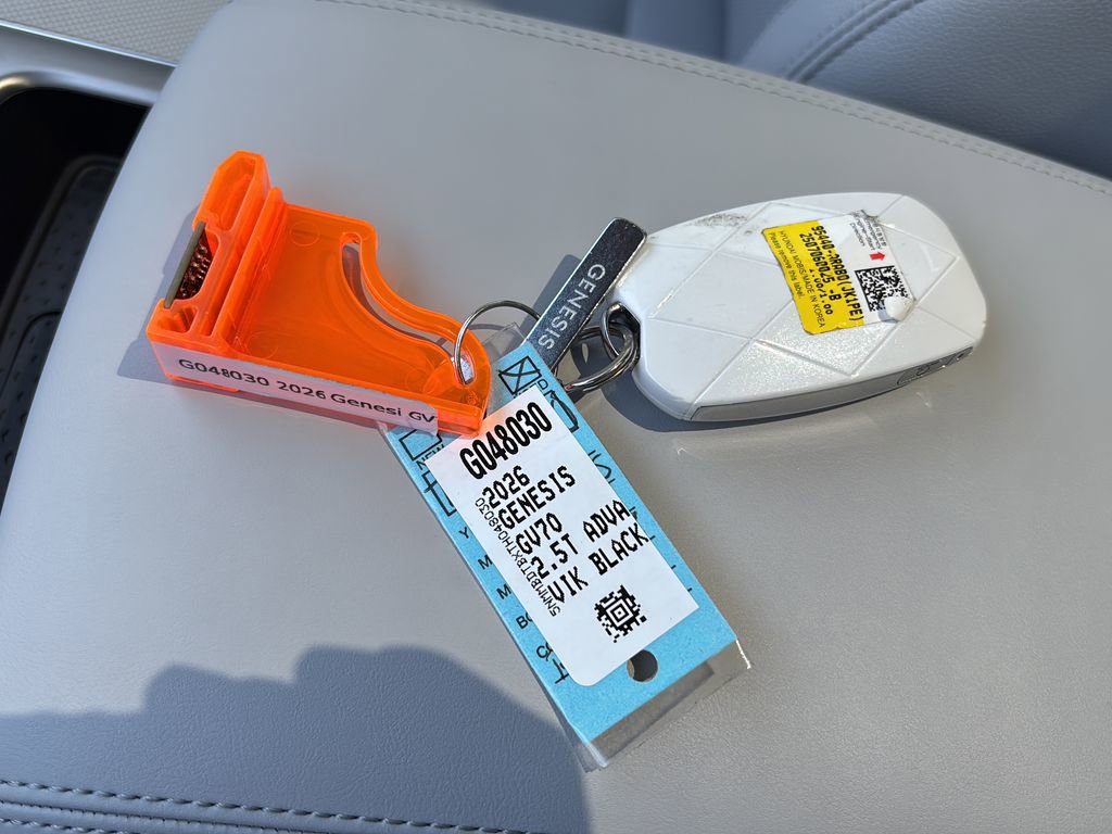 Certified 2026 Genesis GV70 2.5T Advanced AWD/4WD image 39