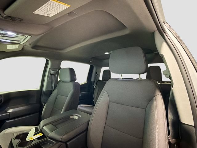Used 2024 Chevrolet Silverado 1500 Custom Trail Boss w/ Turbomax Blackout Package AWD/4WD image 18