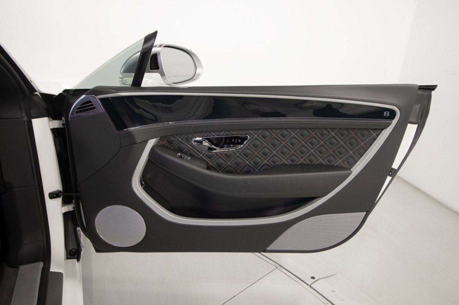 Used 2021 Bentley Continental GT Mulliner image 40