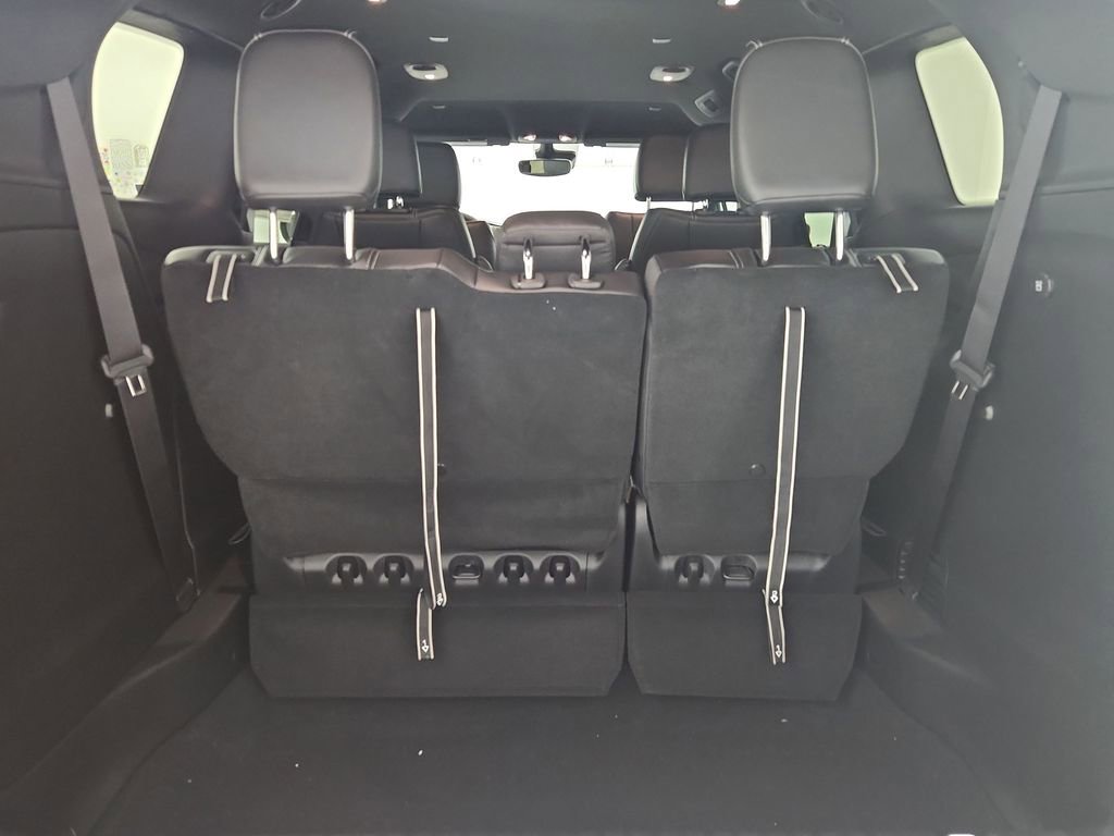 New 2026 Chrysler Pacifica Select image 32