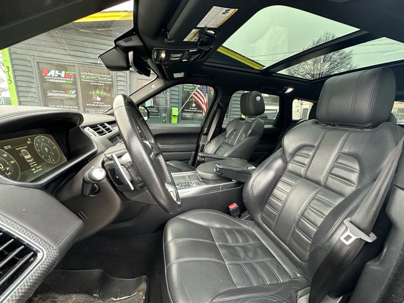 Used 2017 Land Rover Range Rover Sport HSE Dynamic image 8