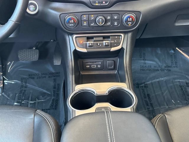 Used 2023 GMC Terrain Denali AWD/4WD image 17