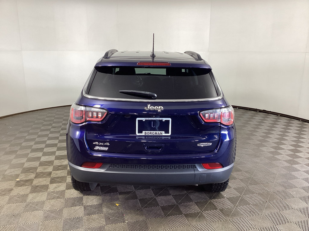 Used 2019 Jeep Compass Latitude AWD/4WD image 3