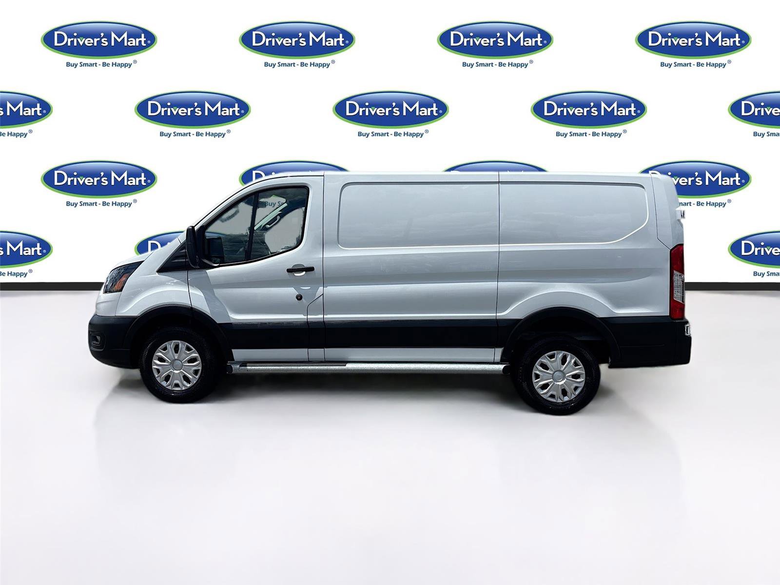 Used 2024 Ford Transit 250 Low Roof w/ Exterior Upgrade Package image 5