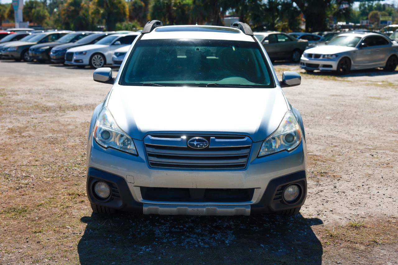 Used 2013 Subaru Outback 2.5i Limited w/ Moonroof Pkg image 18