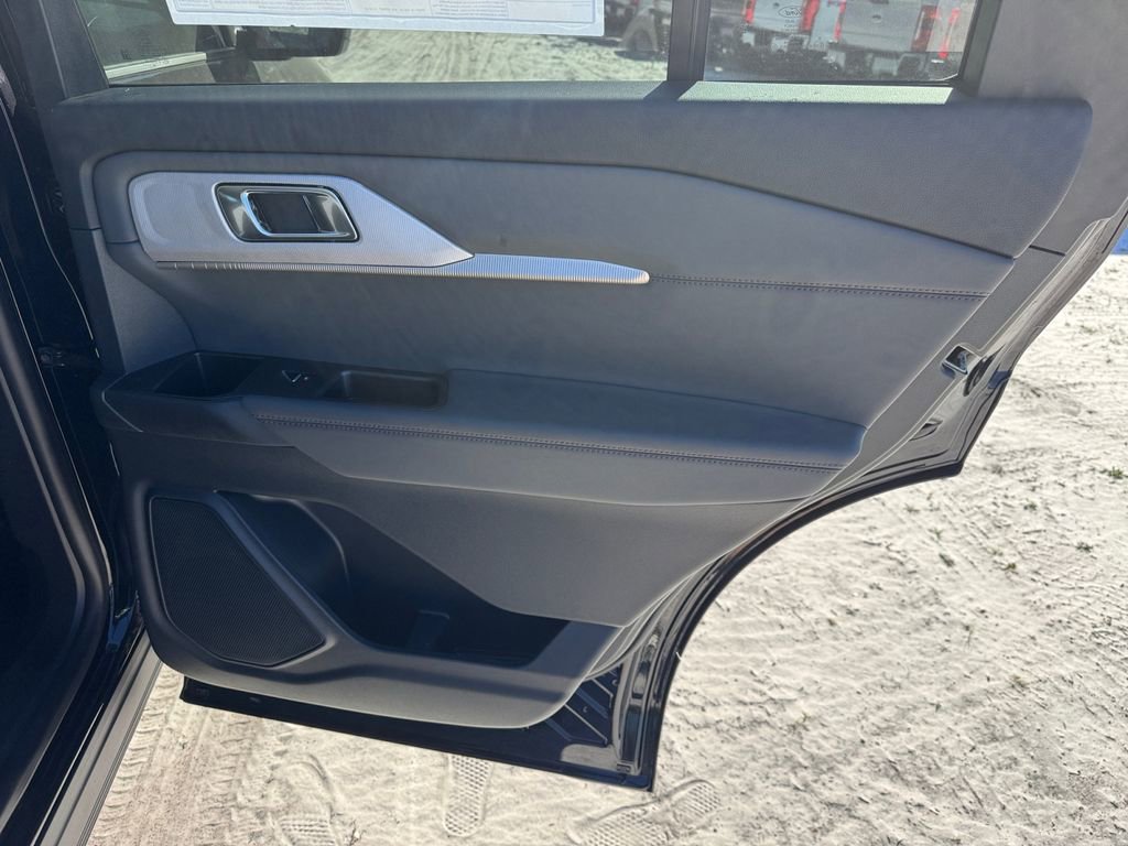 New 2026 Ford Explorer Active image 21