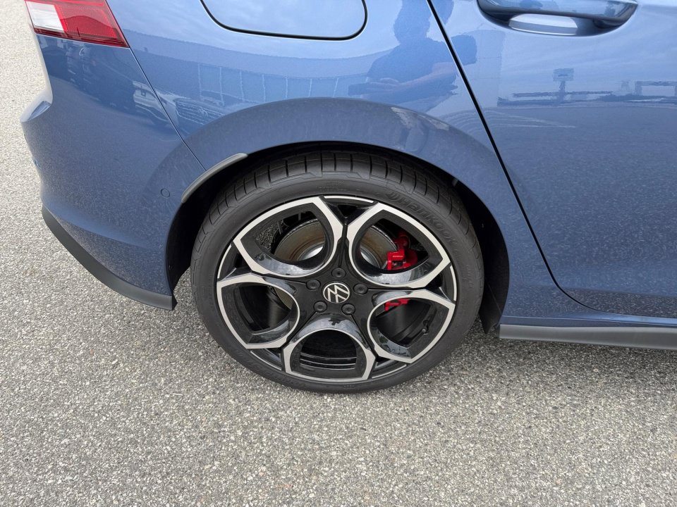 New 2026 Volkswagen GTI Autobahn FWD image 23