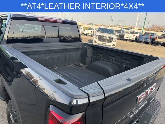 Used 2023 GMC Sierra 1500 AT4 w/ Technology Package image 22