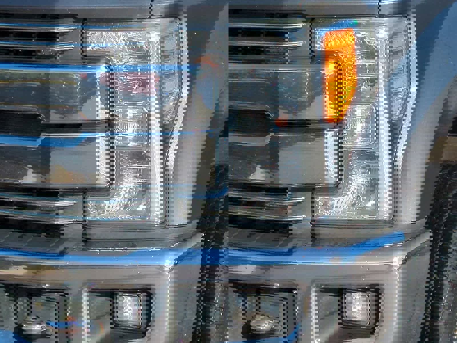 Used 2017 Ford F350 Lariat w/ Chrome Package image 11