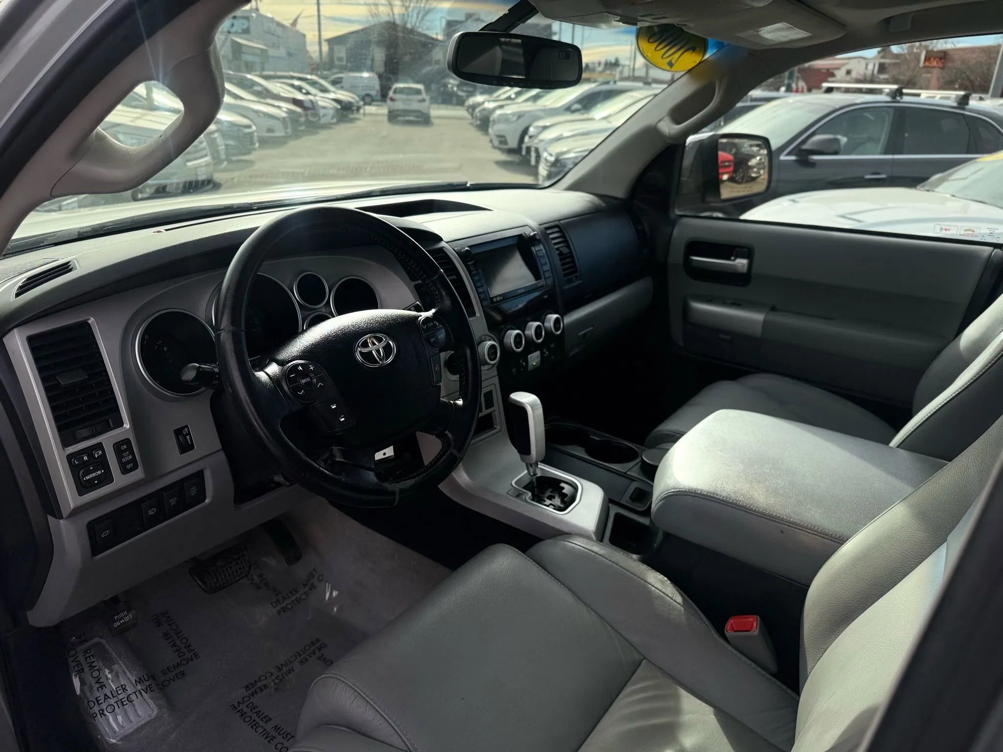 Used 2008 Toyota Sequoia Limited image 11