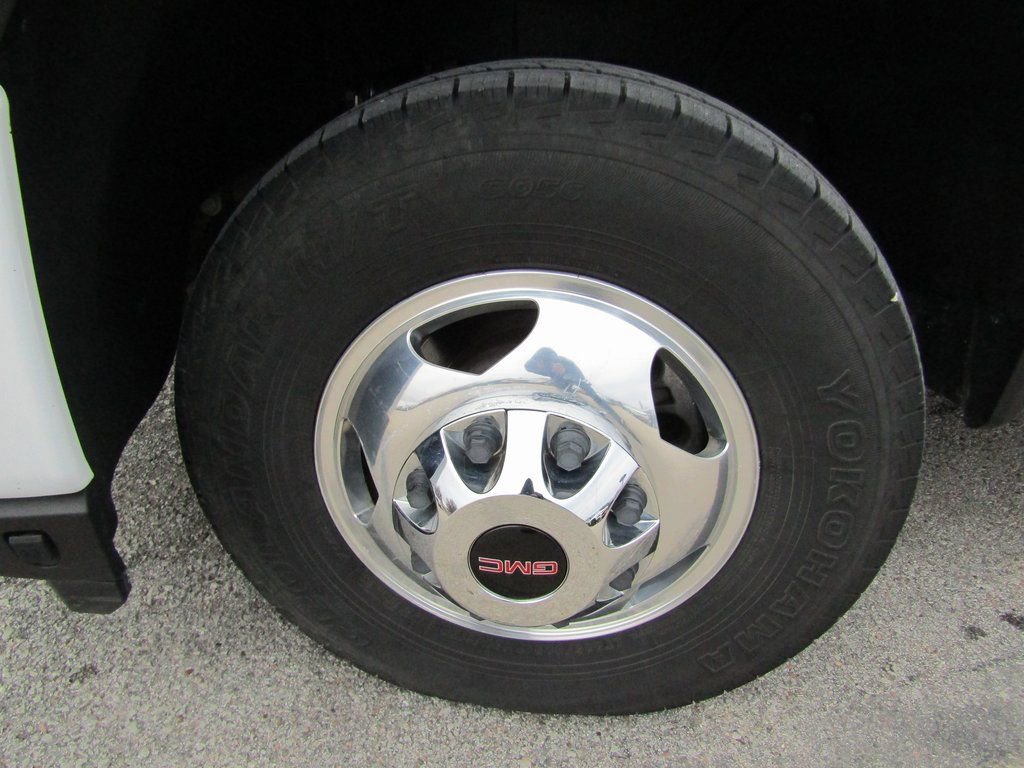 Used 2023 GMC Sierra 3500 Denali w/ Denali Ultimate Package image 37