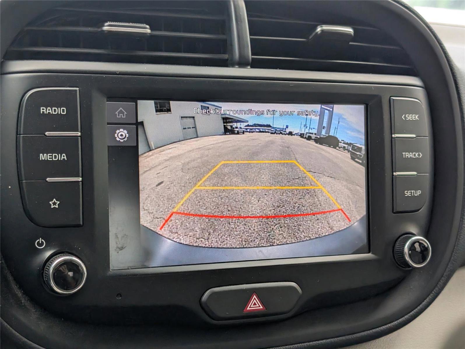 Used 2022 Kia Soul LX w/ Technology Package image 16