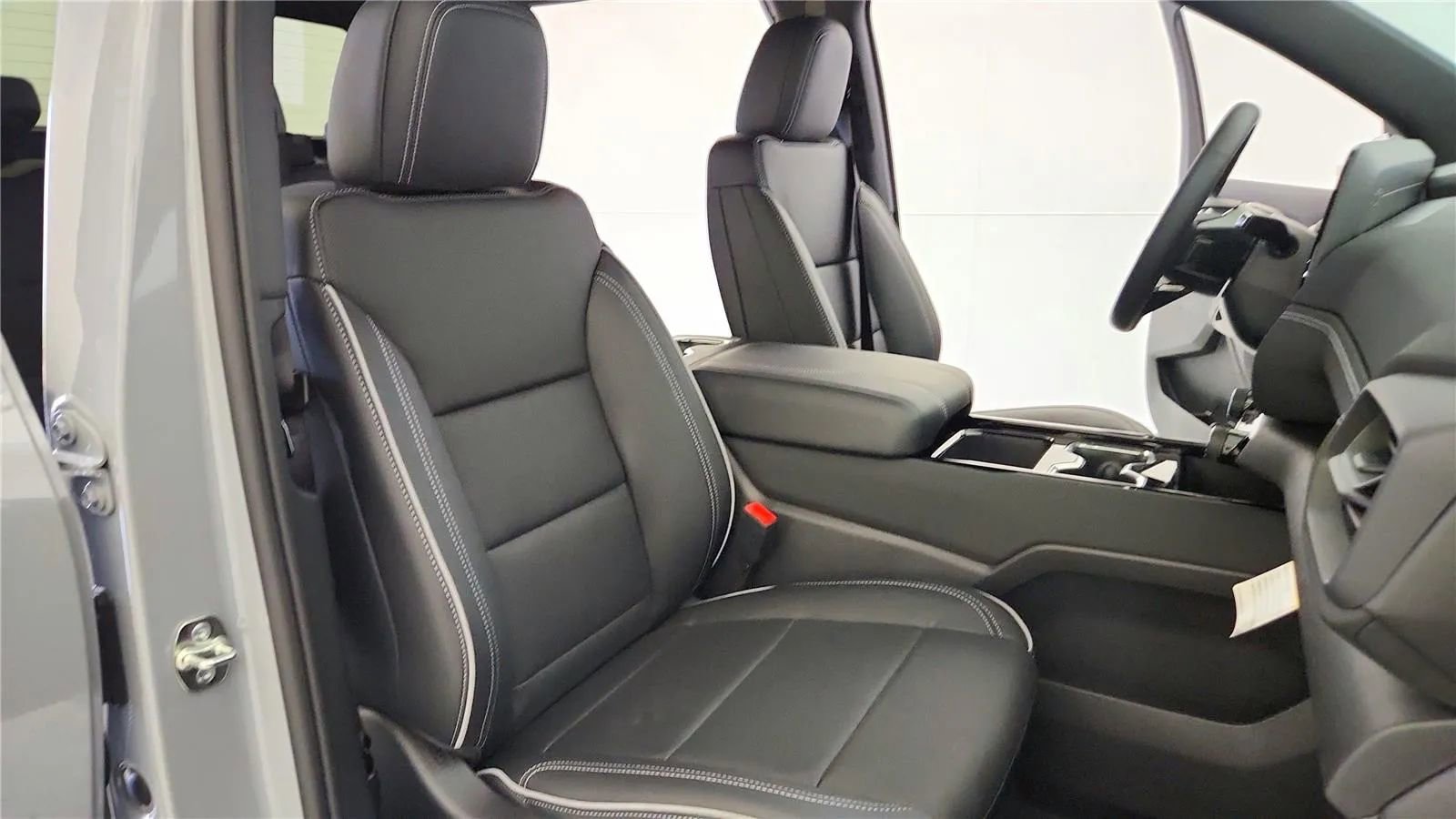 New 2026 Chevrolet Silverado EV LT w/ Plus Package image 33