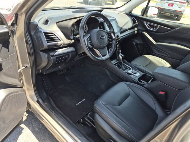 Used 2021 Subaru Forester Limited AWD/4WD image 11