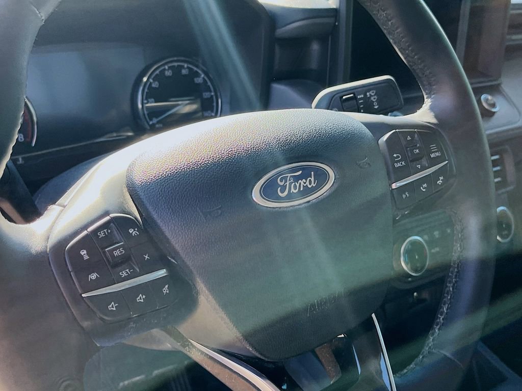 Used 2024 Ford Maverick Lariat w/ Black Appearance Package image 11