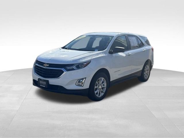 Used 2021 Chevrolet Equinox LS w/ LS Convenience Package image 3